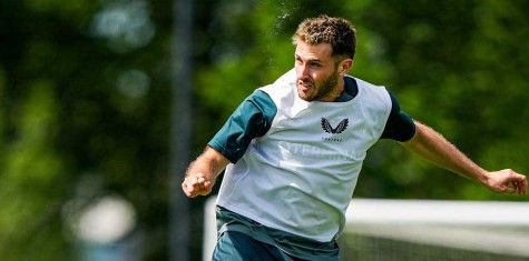 Nottingham Forest ya mandó oferta por Santiago Giménez