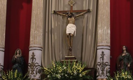 Más de 20 mil personas acuden diariamente al novenario del Santo Cristo de la Capilla