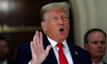 EE.UU responsabiliza a Irán por ciberataque contra la campaña de Trump y advierte represalias