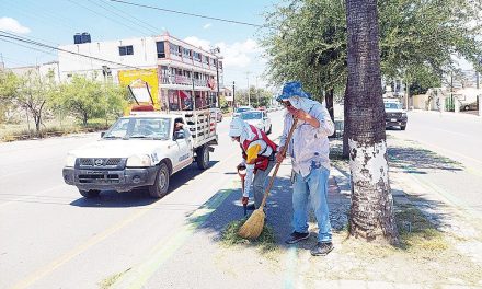 Llaman a mantener limpios las calles en Monclova