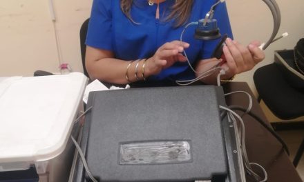 DIF Acuña brinda respaldo a personas con debilidad auditiva