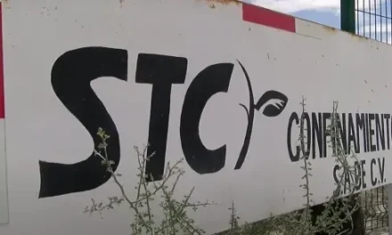 Exigen clausura de empresa contaminante