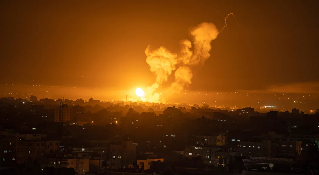 Bombardeos israelíes dejan más de 274 pesonas sin vida en Líbano
