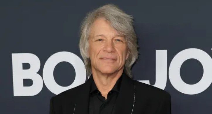 Video: Bon Jovi salva a una mujer que intentaba saltar de un puente en Nashville