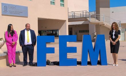 Celebran 50 Aniversario de la Facultad de Economía y Mercadotecnia de la UAdeC