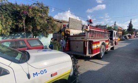 Corto circuito causa de incendio en casa habitación en Saltillo