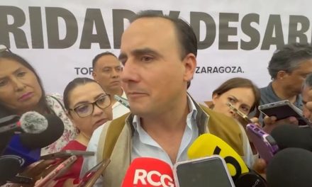 El Gobernador presentó proyectos carreteros al próximo titular de la SCT