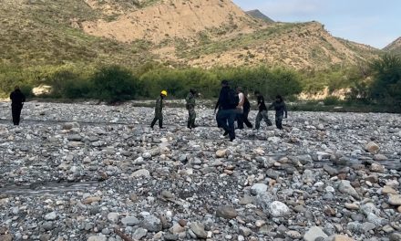 Localizan dos de tres cuerpos de las personas desaparecidas arrastró la corriente en Ramos Arizpe