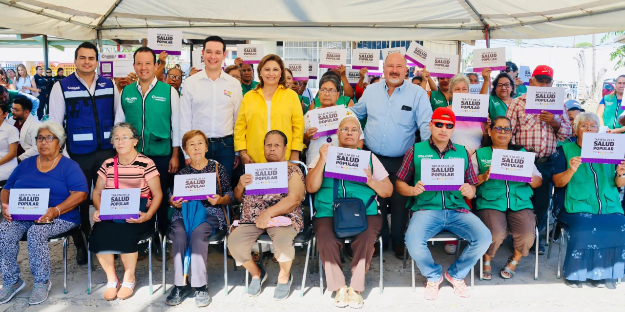 Entregan en Sabinas apoyos para la salud