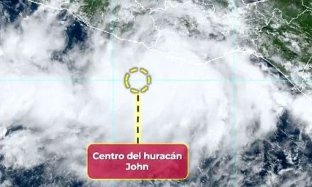 Alerta en México por ‘John’ ; el huracán que se dirige a Oaxaca y pegaría como categoría 3