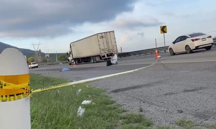 Dos personas perdieron la vida atropellados en la carretera Saltillo-Monterrey