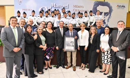 Galardonan a Alfredo Cuéllar Lozano con la Presea ‘Manuel Acuña’