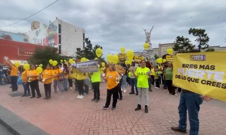 Proyecto Mega Help realiza caminata en contra del suicidio y la depresión en Saltillo