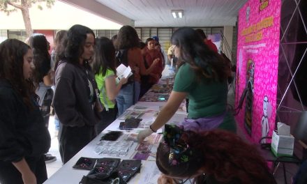 Realizan la feria de la salud sexual en Saltillo