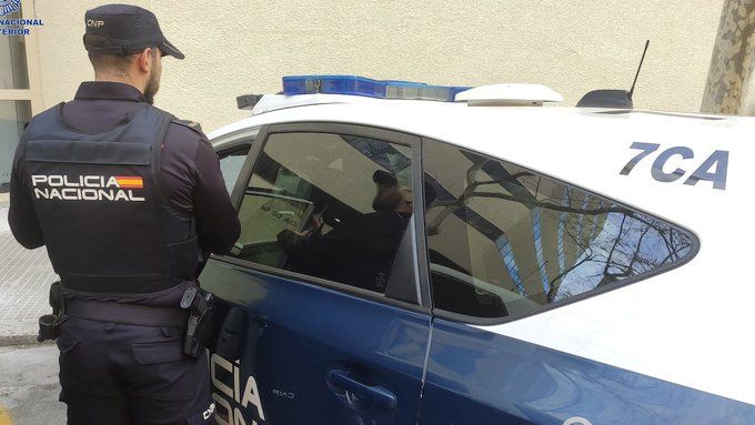 Mujer asfixia a su bebé de apenas 4 meses en España porque no dejaba de llorar