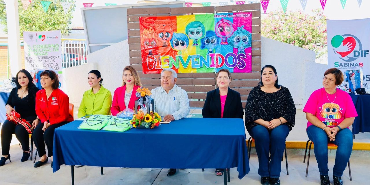Llevan programa ‘La Maestra en tu Escuela’ a jardín de niños de Sabinas