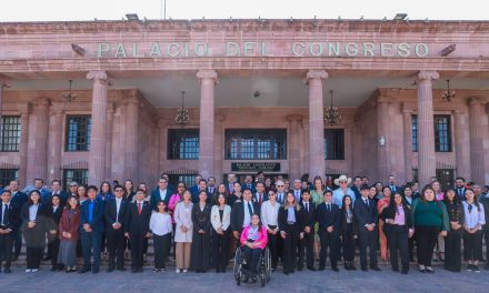 Se realiza el Parlamento Juvenil Coahuila 2024