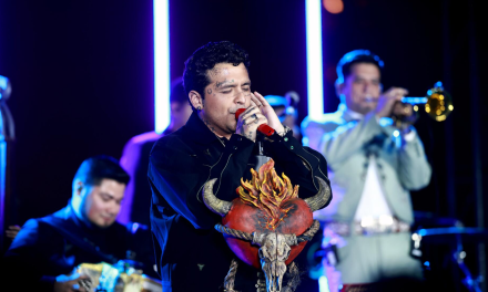 Christian Nodal enfrenta demanda millonaria por concierto cancelado en Medellín