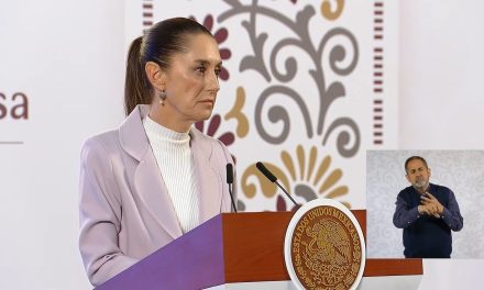 Sheinbaum critica consultas de la Suprema Corte y afirma que Reforma Judicial no peligra
