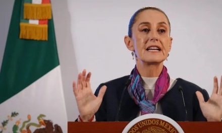 Sheinbaum respalda iniciativa para blindar reformas constitucionales ante juicios de amparo