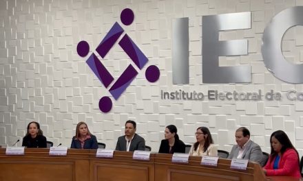 Desarrolla IEC evento ‘Tejiendo redes: networking y política’