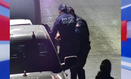 Detenido en flagrancia a hombre que robaba al interior de un vehículo en Saltillo