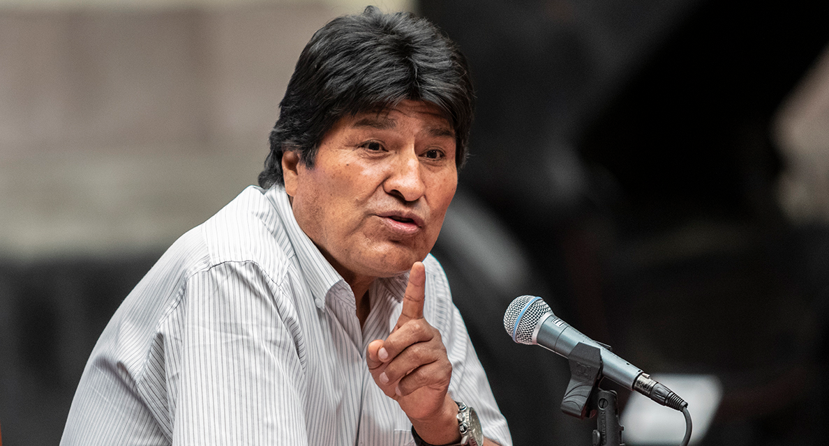 Evo Morales niega haber disparado a policías en supuesto atentado
