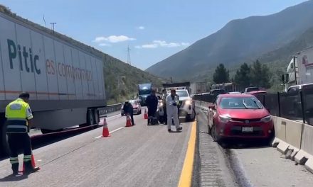 Infarto sorprende a un conductor en la carretera 57