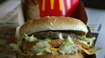 Brote de E. coli en McDonald’s en EE.UU. deja un muerto y 75 afectados en 13 estados