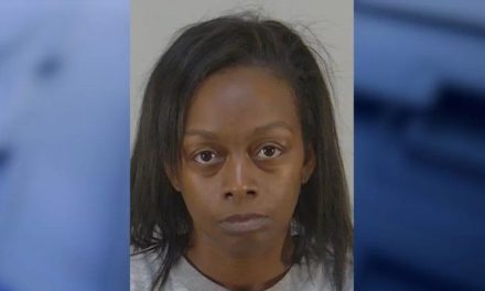 Madrastra asesina a su hija de 9 años en Florida y después le ordena a su perro que se coma el cuerpo