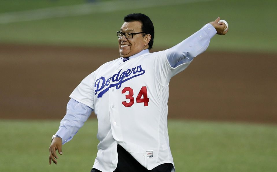 Fernando Valenzuela reaparece entrevista tras problemas de salud