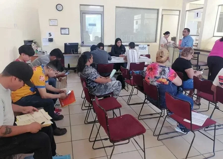 Mabe contrata trabajadores en la región Centro