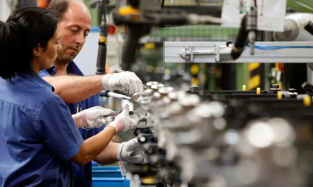 Descartan paros técnicos en empresas de Frontera