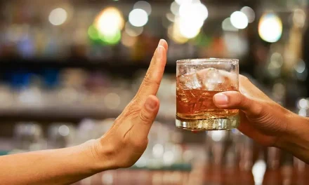 Buscan prevenir el abuso del alcohol entre los jóvenes