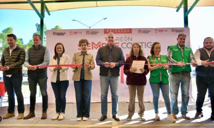 Entregan techumbre y apoyos sociales en Torreón