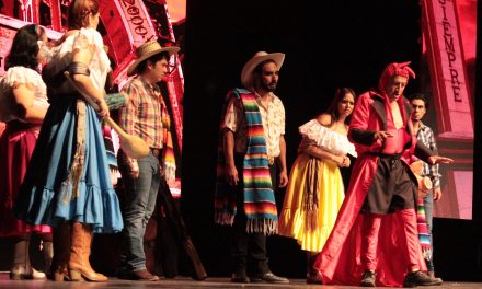 Gran éxito en estreno de la pastorela ‘Diablos y pastores’