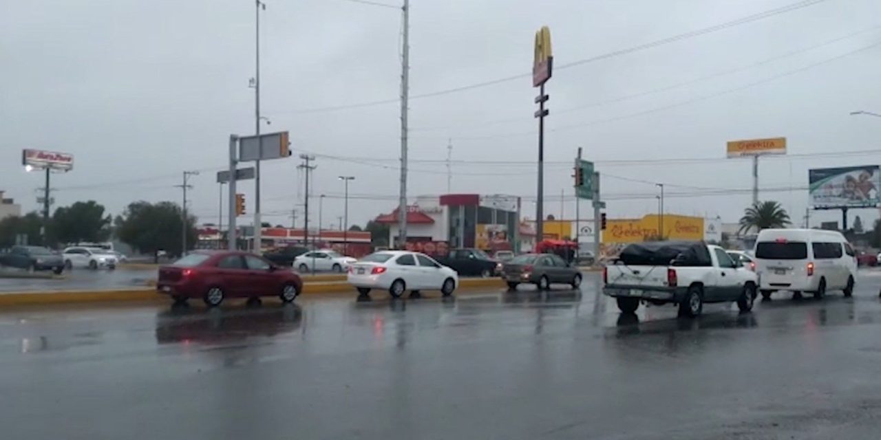 Alertan sobre tornados en Coahuila