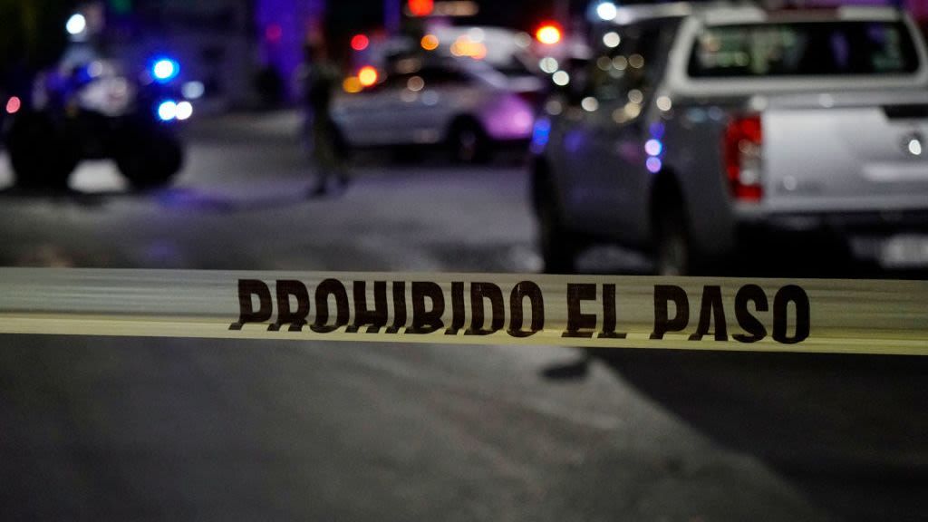 México enfrenta oleada de violencia en bares y antros con saldo de 98 muertos en 16 estados