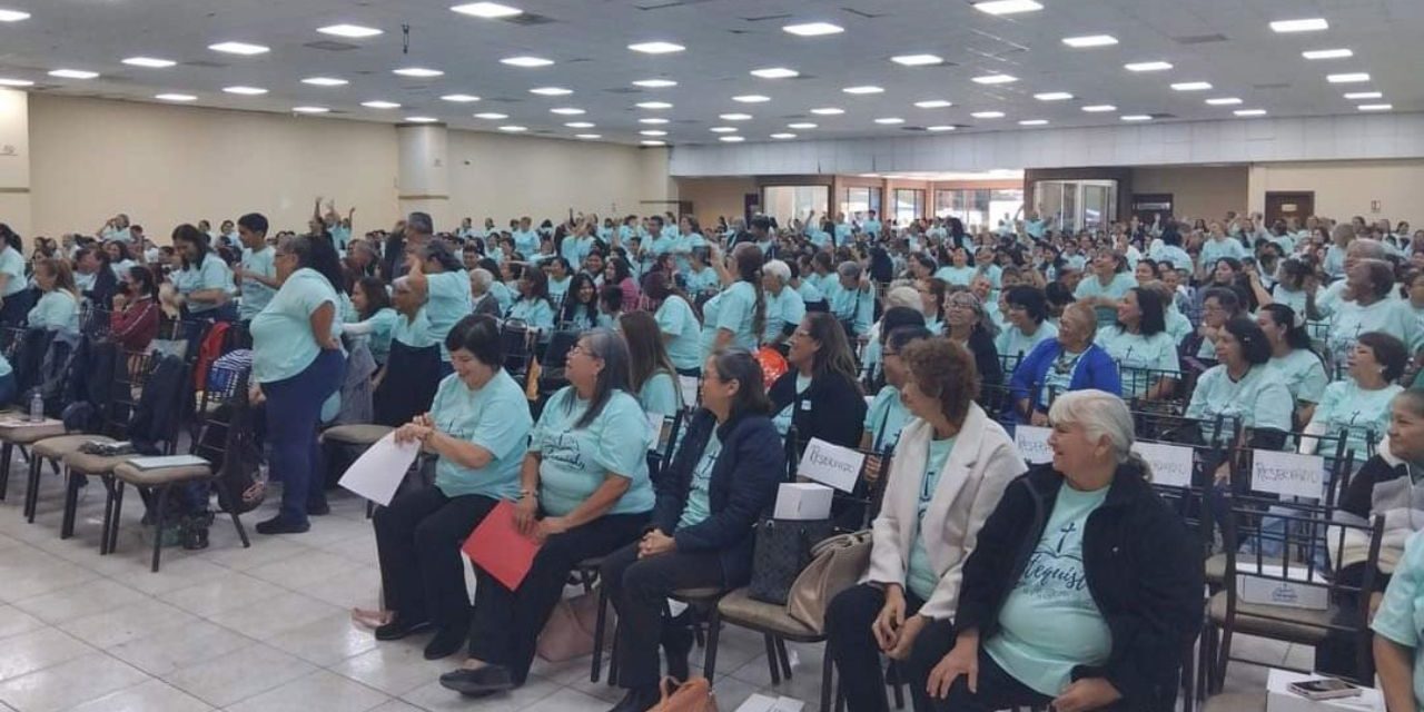 Encabeza obispo de Piedras Negras encuentro de catequistas