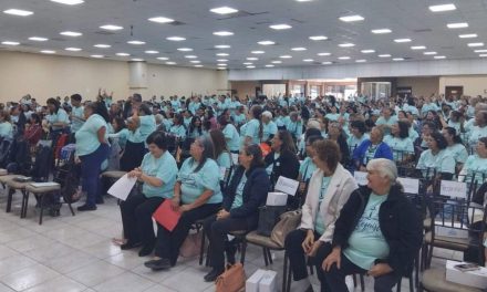 Encabeza obispo de Piedras Negras encuentro de catequistas