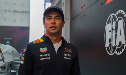 ‘Checo’ Pérez rompe el silencio: ¿Es tarde para salvar su futuro en Red Bull?