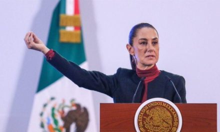 Sheinbaum acusa a la Suprema Corte de causar un ‘problema constitucional’ al discutir reforma judicial