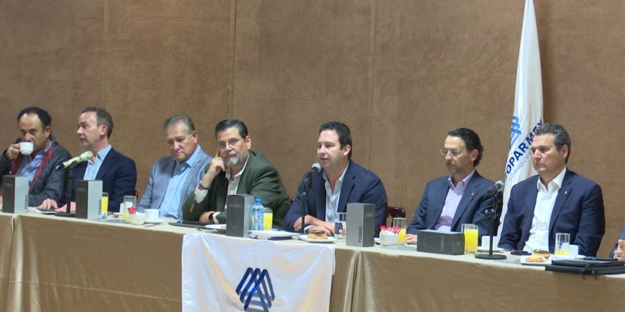 COPARMEX realizó su sesión mensual