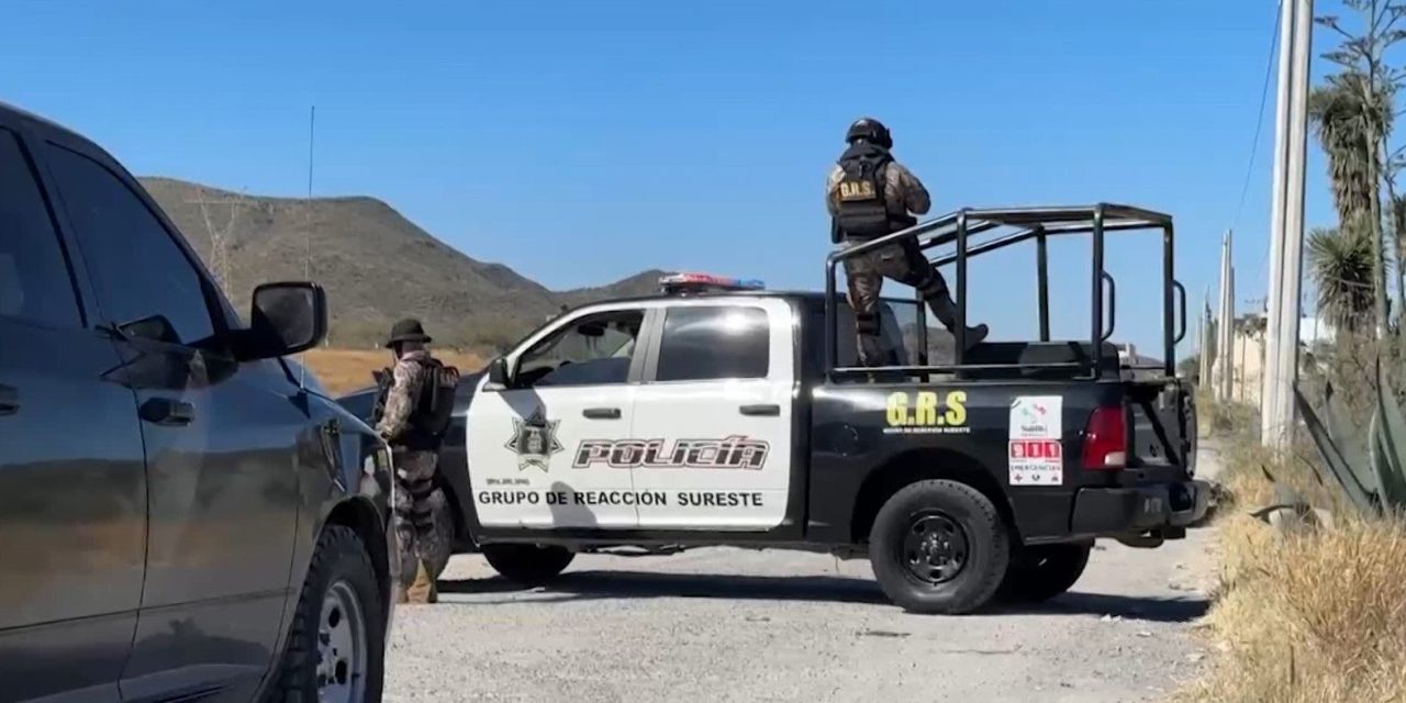 Encuentran a un hombre sin vida en la carretera Saltillo-Torreón