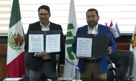 Firman convenio de colaboración IEC y la UTC