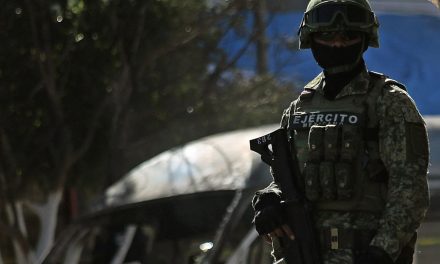 Sedena despliega 400 agentes para buscar a 16 comerciantes en Guerrero