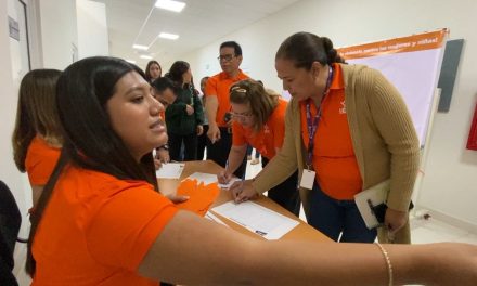 IEC imparte conferencias para reflexionar sobre los valores feministas