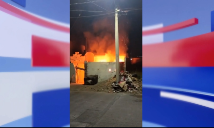 Saltillo: Incendian casa por un pleito, dueño no se hallaba dentro
