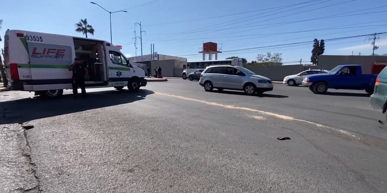 Protagoniza accidente ambulancia privada en Saltillo