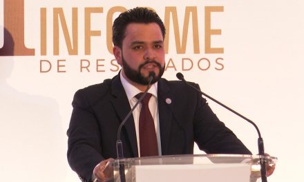 Rinde Alberto Hurtado informe legislativo